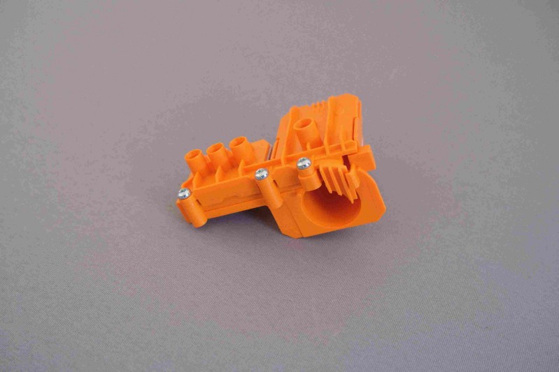 Kestävä muovinen ruiskutustyökalu