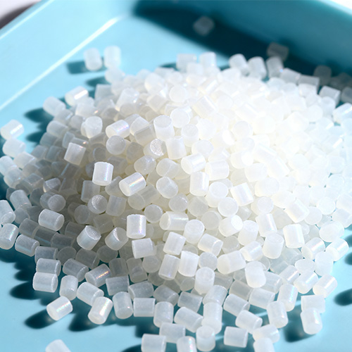 PP-ruiskumuotin raaka-aine